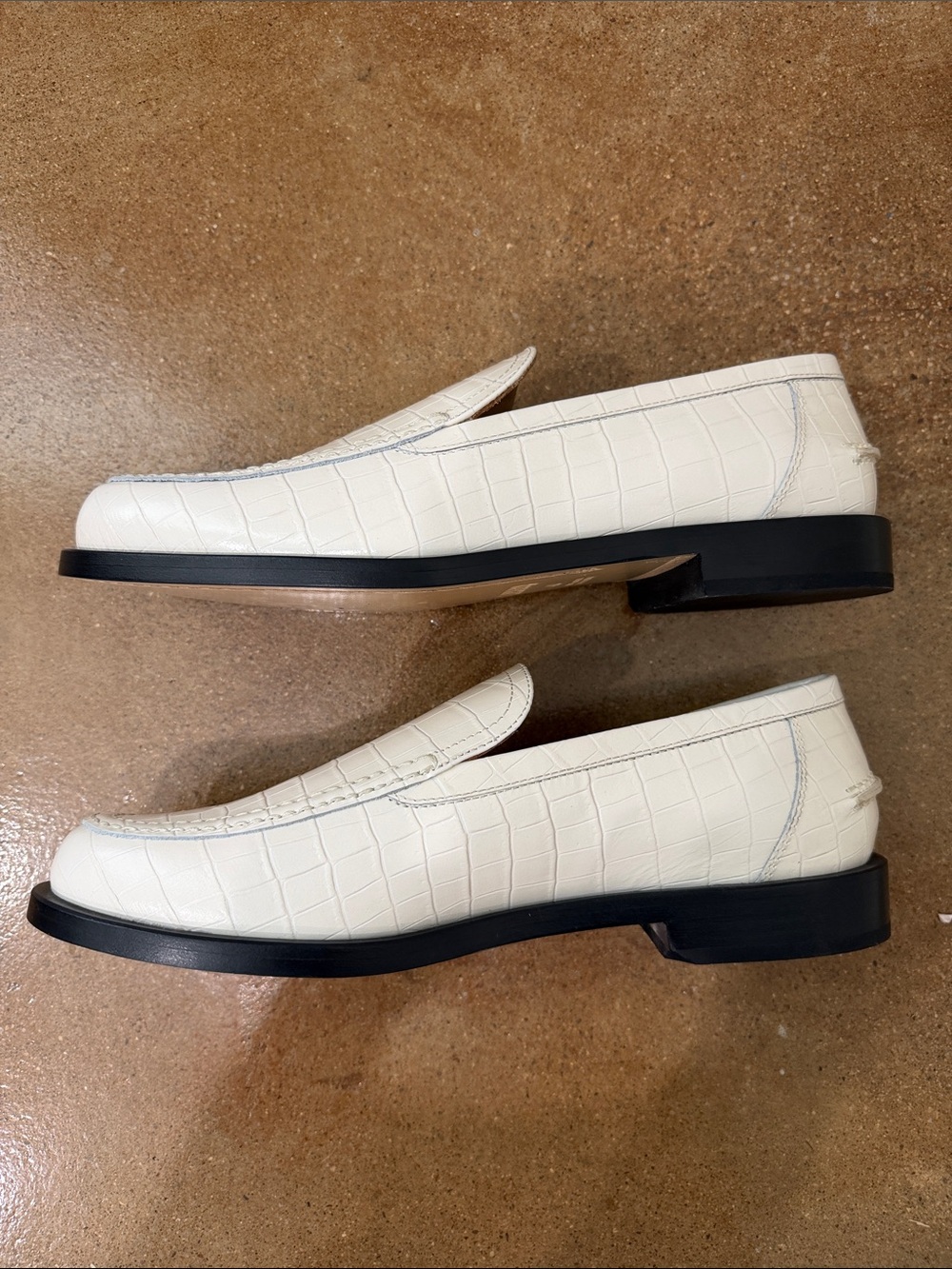 LABUCQ College Loafer White Crocco Leather Loafers EU 40 (US 9.5-10) - Picture 5 of 9